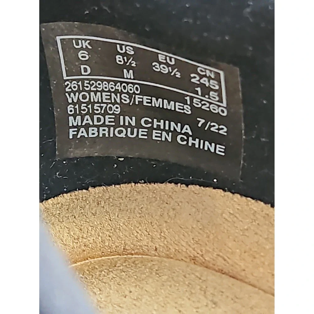 Clarks Emslie Summit Shootie 8.5 Black Leather Block Heel Minimalist Comfort